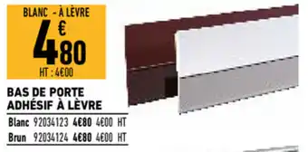 Brico Cash Bas de porte adhésif à lèvre offre
