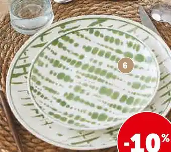 Super U ASSIETTE DESSERT offre