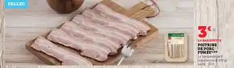 Super U POITRINE DE PORC FUMÉE(¹) offre