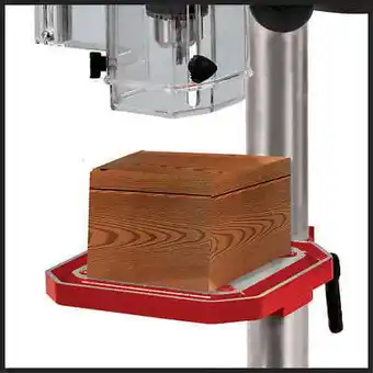 Bricomarché Perceuse à colonne modulable TC-BD 500 - 350 W - 9 niveaux de vitesse offre