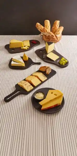 Carrefour Market Plateau de raclette 3 saveurs JEAN PERRIN offre