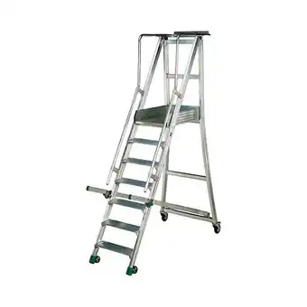 Bricomarché Escabeau roulant 16 marches - Hauteur max. de travail 5.47m - CA12/350 offre