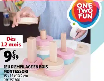Jeu d'empilage en bois montessori