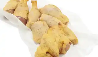 Casino Supermarchés Hauts de cuisse ou pilons de poulet offre