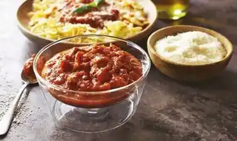 Auchan SAUCE TRIO DE POIVRONS AUBERGINE offre