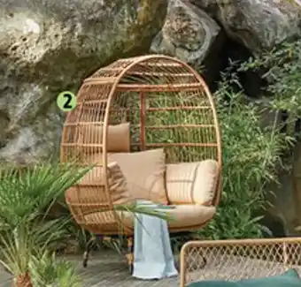 Intermarché FAUTEUIL OEUF SUR PIEDS offre