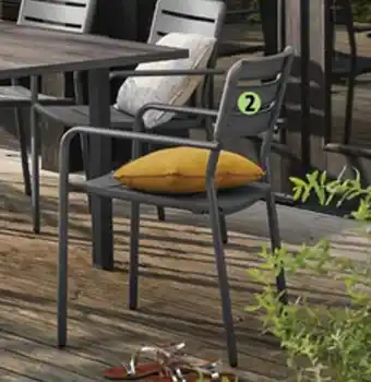 Intermarché FAUTEUIL EMPILABLE L'UNITE offre