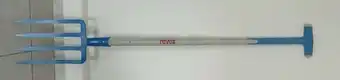 Bricomarché Fourche À Bêcher Acier Forgé Revex Manche Composite L.90 Cm offre