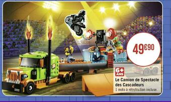 Le camion de spectacle des cascadeurs