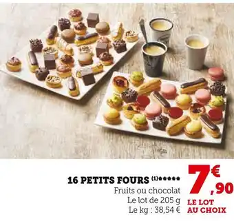 Super U 16 PETITS FOURS offre