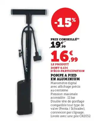 Hyper U POMPE A PIED EN ALUMINIUM offre