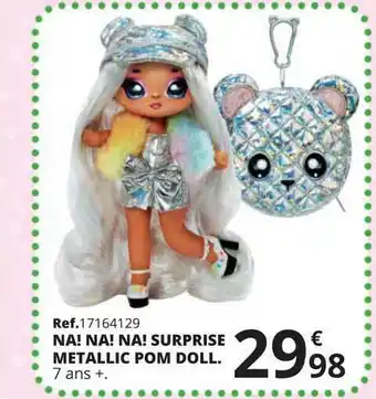 Na! Na! Na! Surprise Metallic Pom Doll.