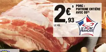 Porc : poitrine entière avec os