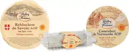 Carrefour Market REFLETS DE FRANCE SUR TOUS LES FROMAGES offre