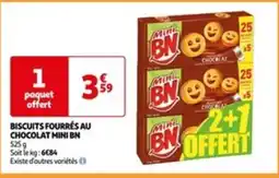 Auchan BISCUITS FOURRÉS AU CHOCOLAT MINI BN offre