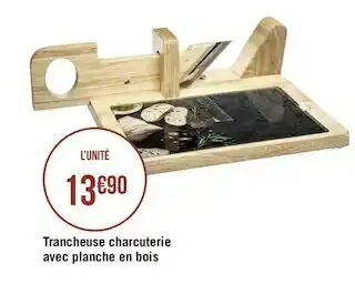 Trancheuse charcuterie avec planche en bois