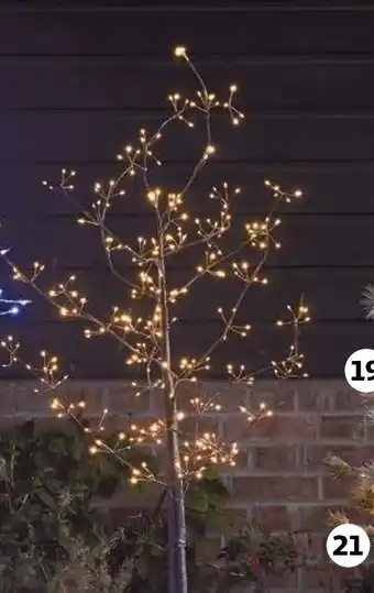 Auchan Arbre Lumineux Enneigé Intérieur Actuel offre