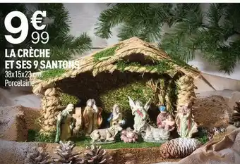 La crèche et ses 9 santons