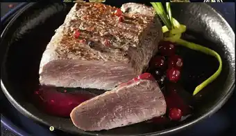 Géant Casino Pavés d’autruche cuits avec sauce à la truffe ou sauce foie gras x2 offre