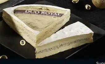 Géant Casino Duo de brie royal truffé offre