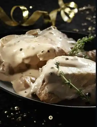 Poularde Sauce Truffes Noires