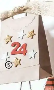 Les 72 étoiles pailletées adhésives.