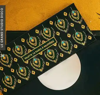 Monoprix Palette de 16 fards à paupières offre