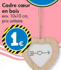 TEDi Cadre cœur en bois offre