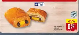 ALDI Pain au chocolat et crème pâtissière offre