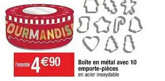 Cora x Carrefour Boîte En Métal Avec 10 Emporte-pièces offre