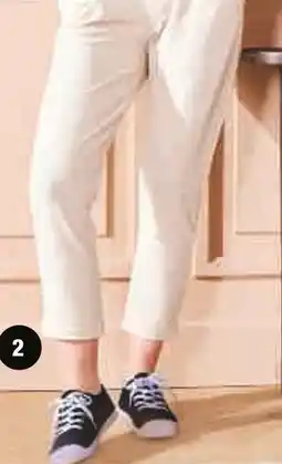 Hyper U Pantalon blanc offre