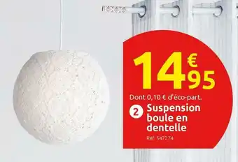Suspension boule en dentelle