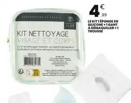 Stokomani COSMETIC CLUB Le kit 1 éponge en silicone offre