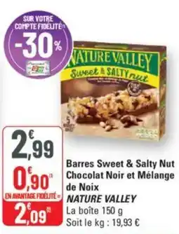 G20 NATURE VALLEY Barres Sweet & Salty Nut Chocolat Noir et Mélange de Noix offre