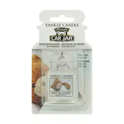 Carrefour L'ARBRE MAGIQUE, CARREFOUR ET YANKEE CANDLE SUR TOUS LES DÉSODORISANTS POUR VOITURE offre
