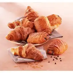 Carrefour Market CARREFOUR 4 Croissants + 4 Pains au chocolat pur beurre offre