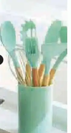 Hyper U Set ustensiles de cuisine 10 pieces offre