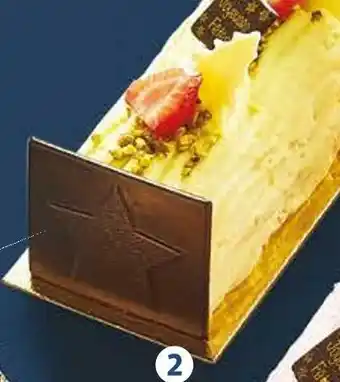 Auchan Bûche fraise pistache yuzu offre