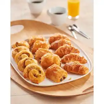 Carrefour CARREFOUR 15 mini viennoiseries pur beurre offre