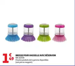 Auchan Brosse pour vaisselle avec réservoir offre
