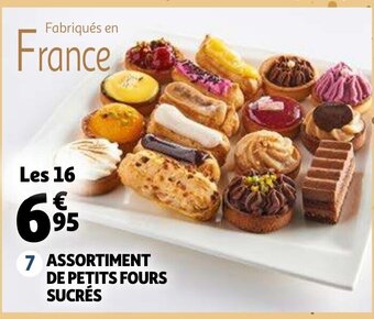 Auchan Supermarché Assortiment de petits fours Sucrés offre