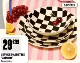 L'incroyable Service d'assiettes 'damiera' offre