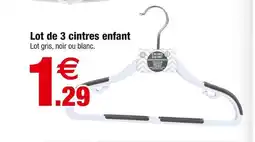 Bazarland Lot de 3 cintres enfant offre