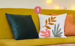 Auchan Coussin tufte papercut offre