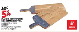 Auchan ACTUEL Planche à découper en bois bimatière offre