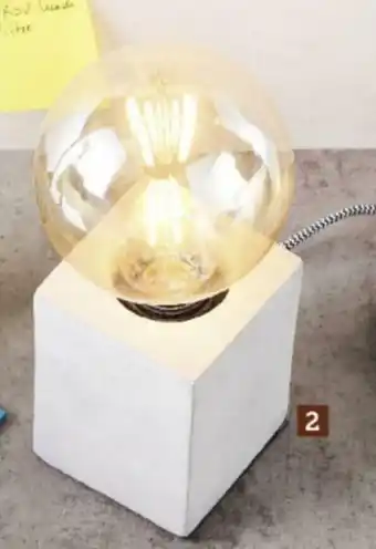Hyper U Lampe a poser cube beton offre