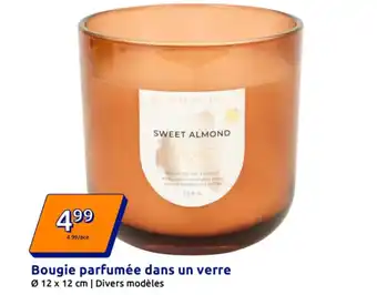 Action Bougie parfumée dans un verre offre