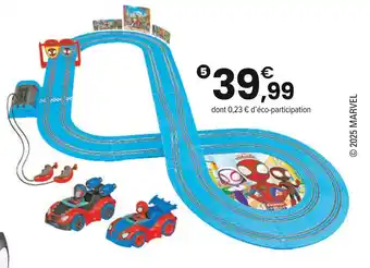 JouéClub MARVEL Circuit de voitures Spider-Man offre