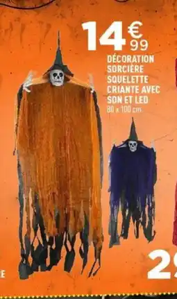 Centrakor Décoration sorcière squelette criante avec son et led offre