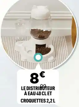 Centrakor Le distributeur à eau 40 cl et croquettes 2,2l offre